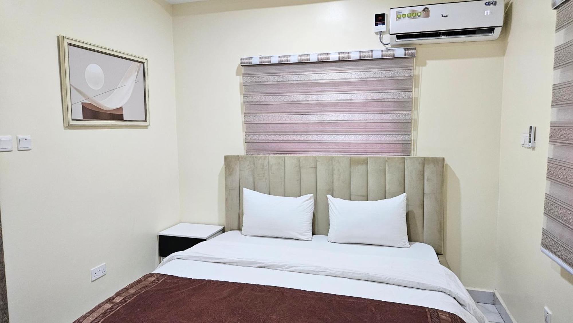 The Leneade Appartement Abuja Buitenkant foto