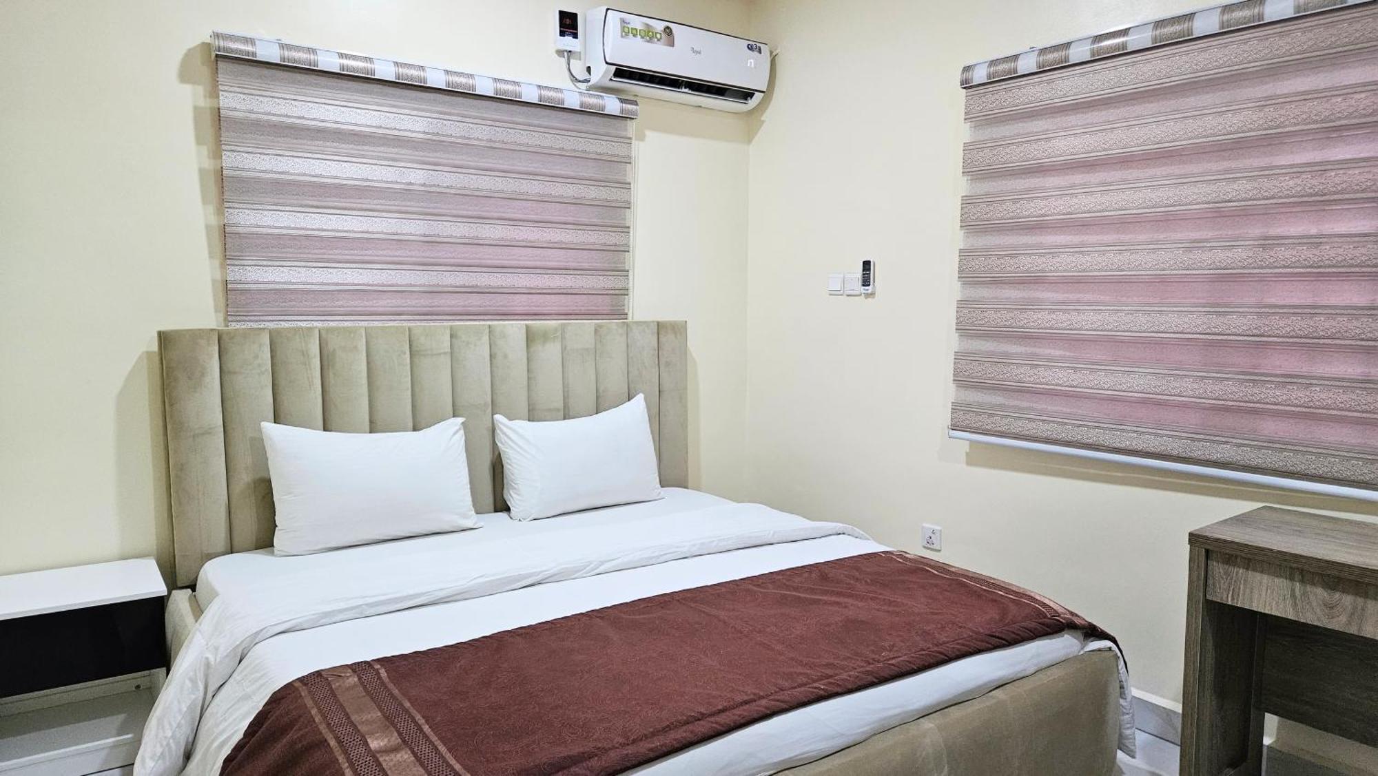 The Leneade Appartement Abuja Buitenkant foto